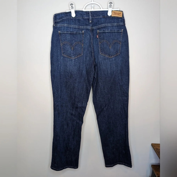 Levi's Women Blue Denim Jeans W30 L 30 Straight Leg - Picture 2 of 8